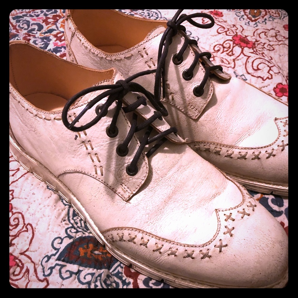 Men’s dress wingtip, sneakers by “Bed Stü”
